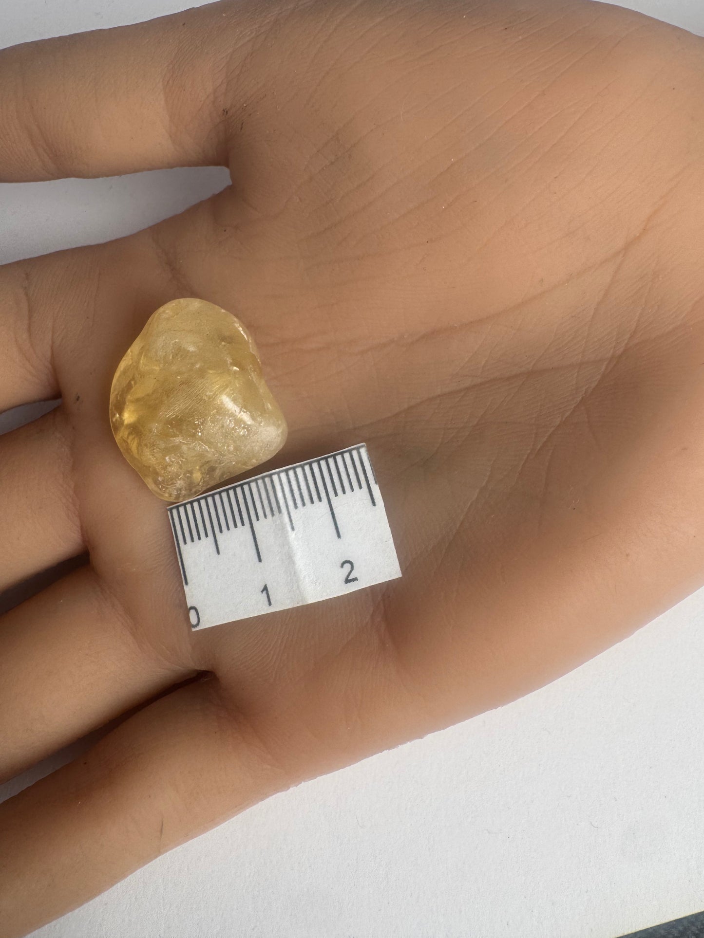 CITRINE CRYSTAL TUMBLE T37