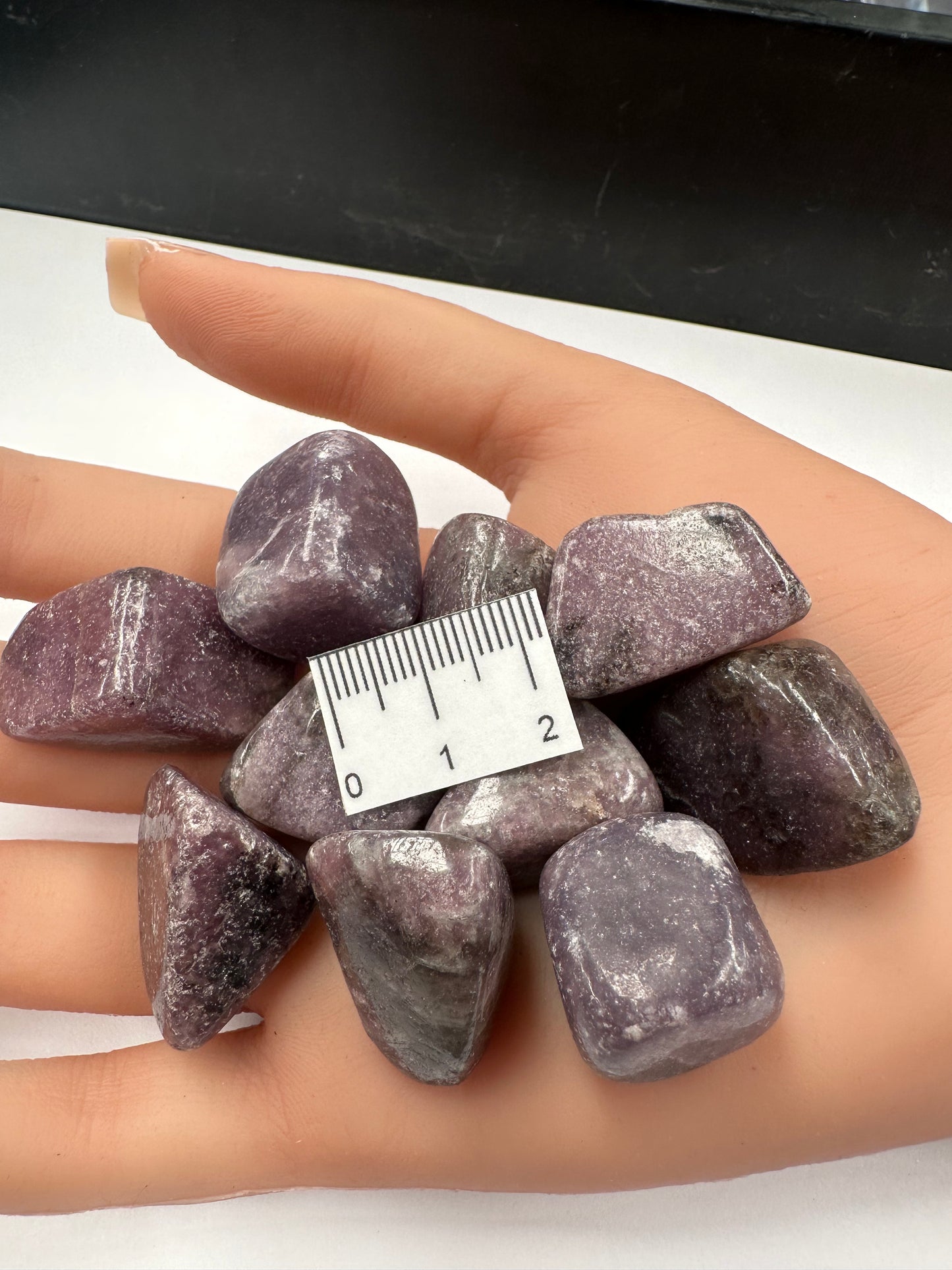 LEPIDOLITE CRYSTAL TUMBLE T26
