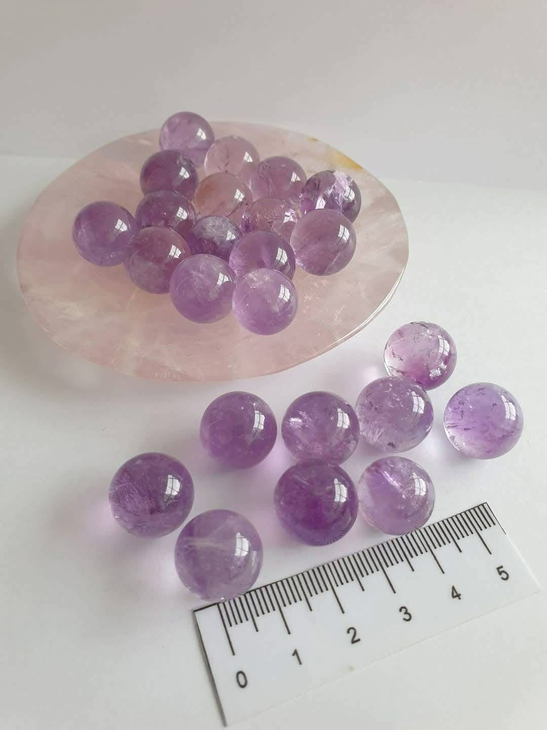 AMETHYST CRYSTAL MINI SPHERE 1.5 cm P518