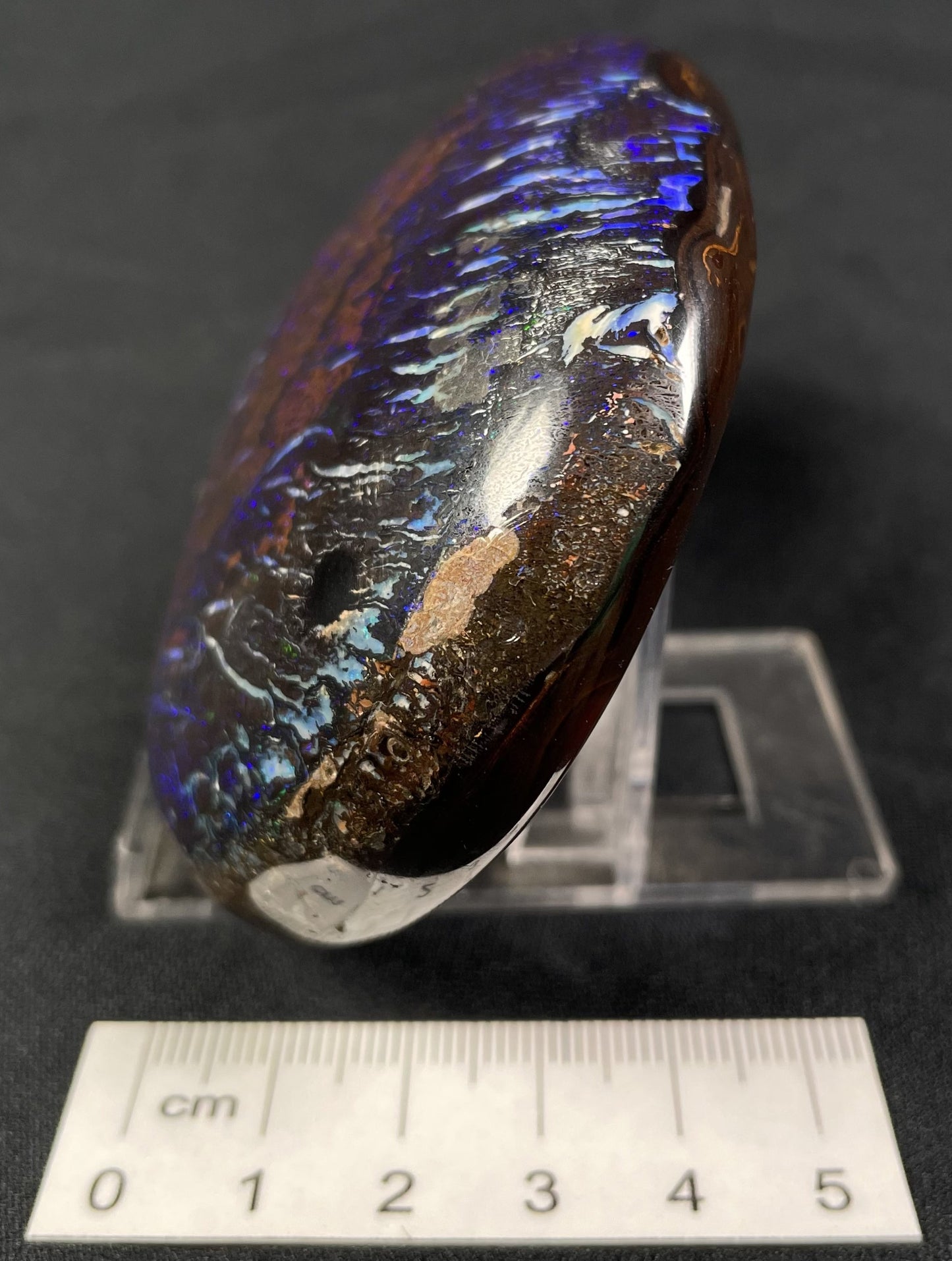 BOULDER OPAL, Australia GBL002