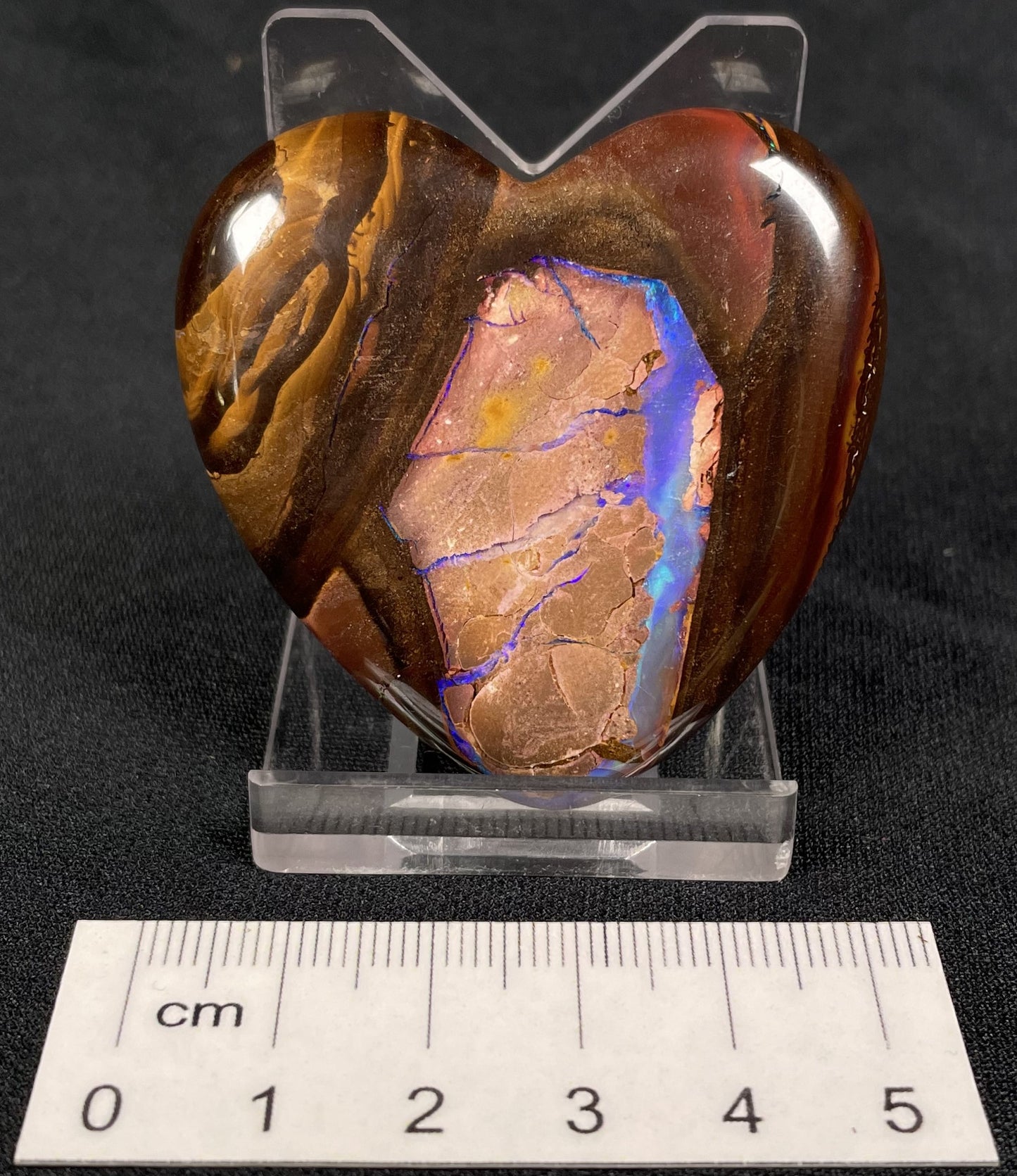 BOULDER OPAL, Australia GBL004