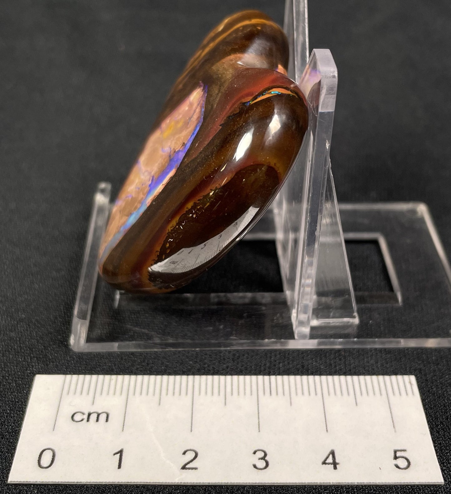 BOULDER OPAL, Australia GBL004