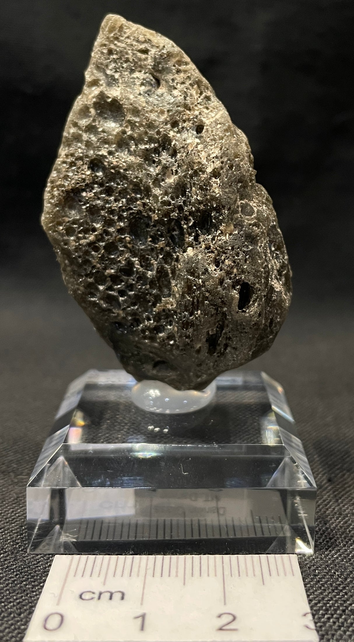 DARWIN GLASS IMPACTITE, Impact Melt, Australia IDG005