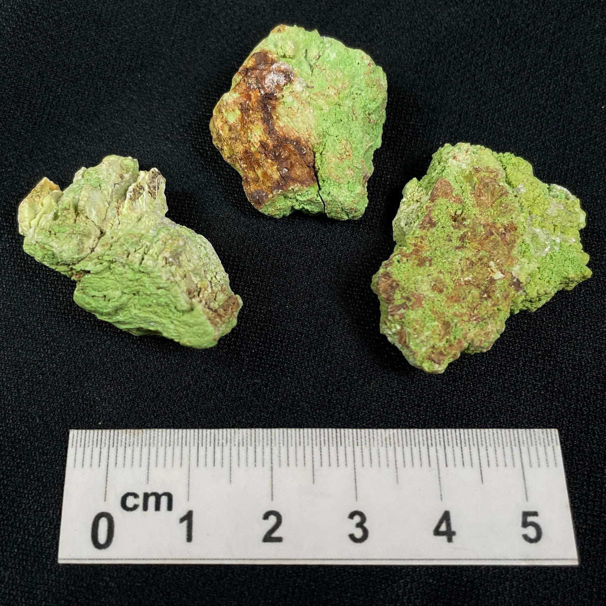 Gaspeite Rough from Australia (3 pieces) XRG001