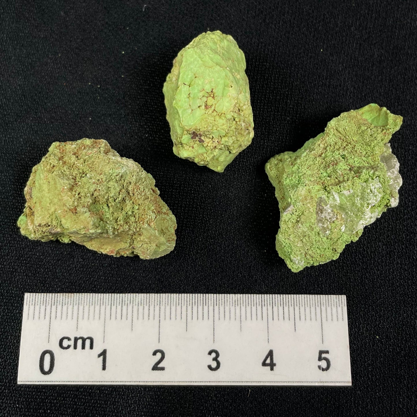 Gaspeite Rough from Australia (3 pieces) XRG005