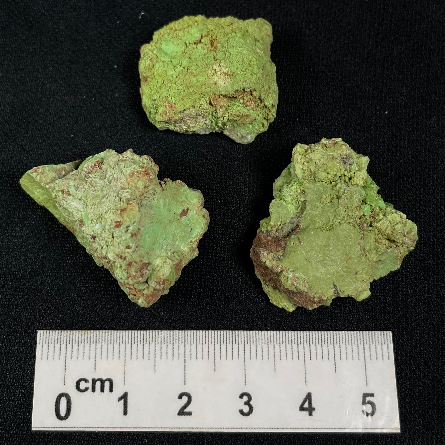 Gaspeite Rough from Australia (3 pieces) XRG006