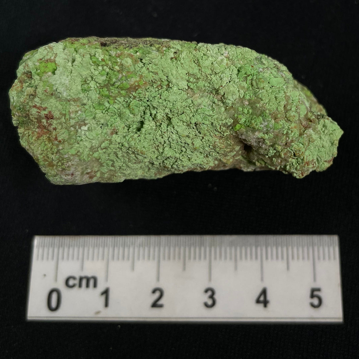 Gaspeite Rough from Australia XRG014