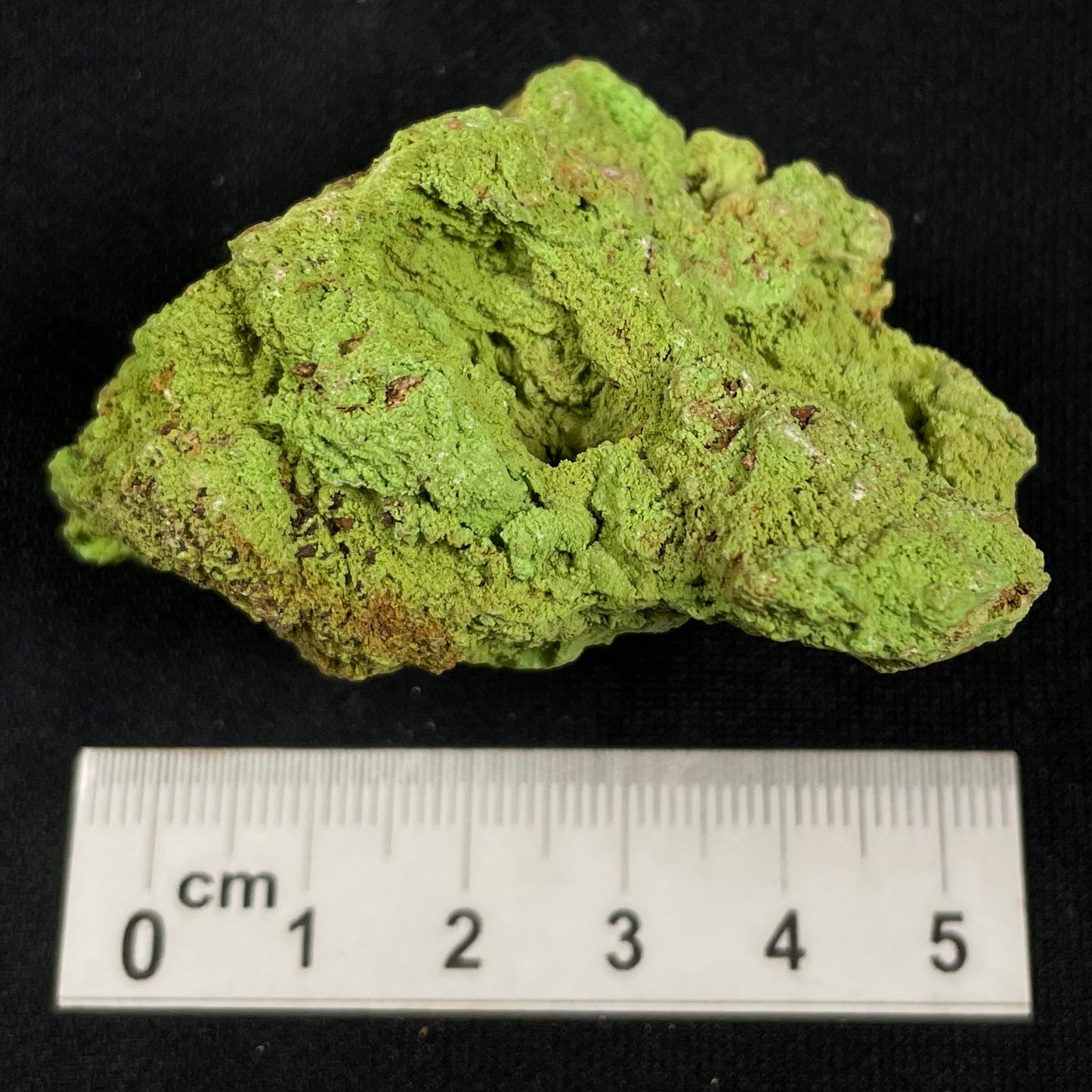 Gaspeite Rough from Australia XRG018