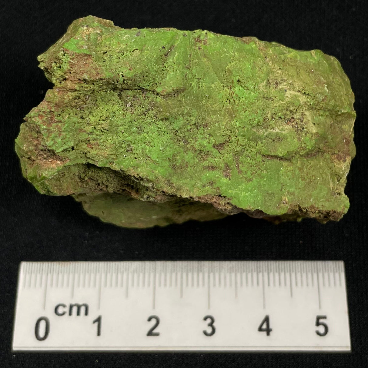 Gaspeite Rough from Australia XRG019