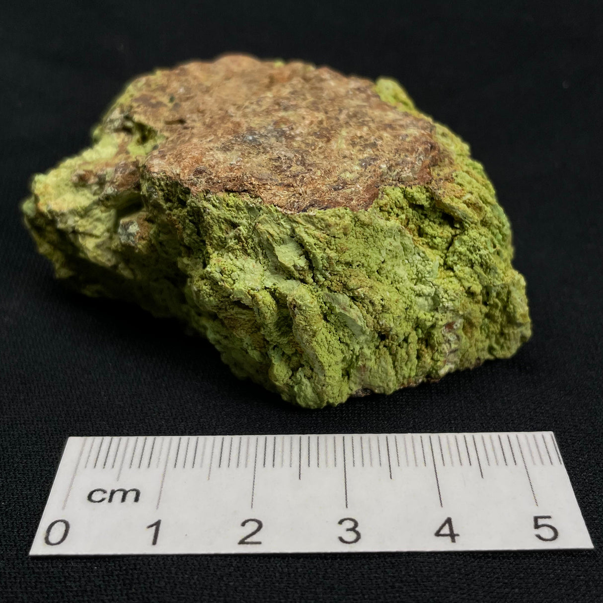Gaspeite Rough from Australia XRG022