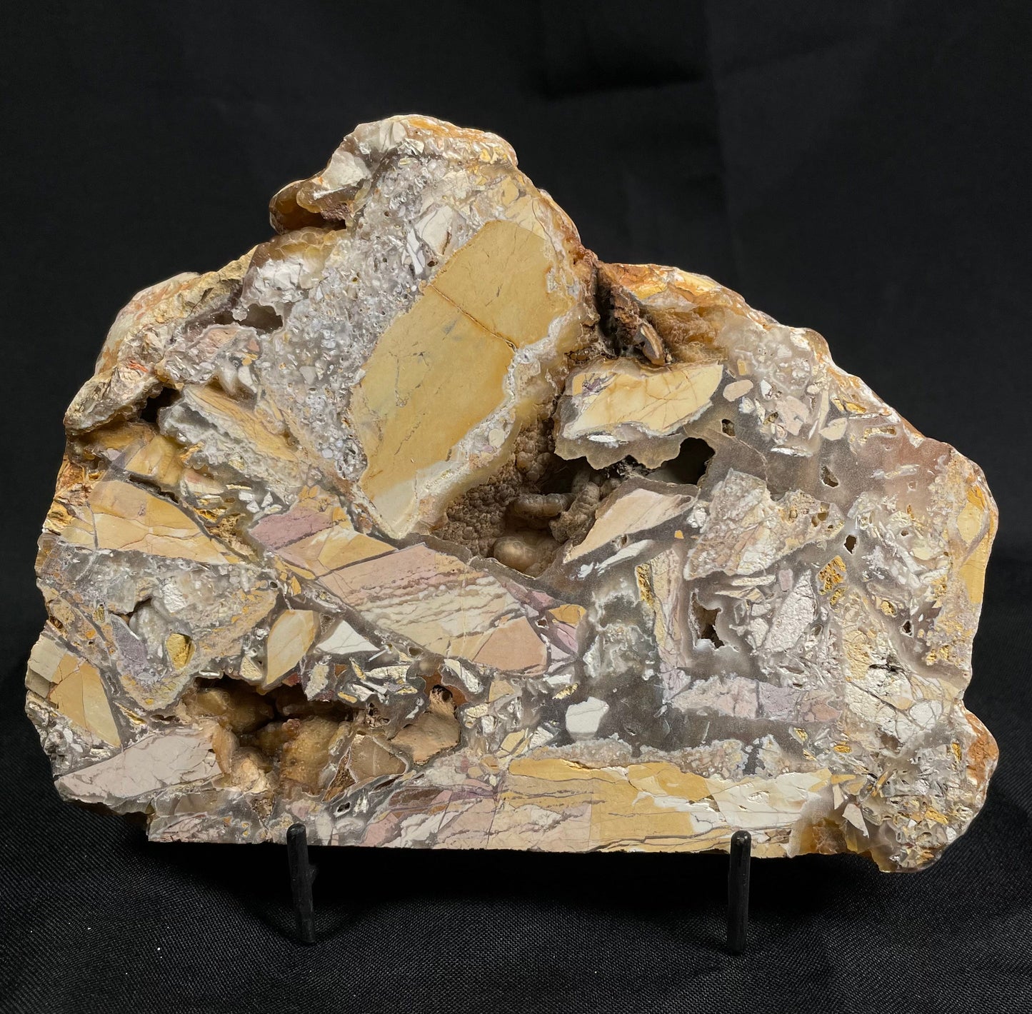 BRECCIATED MOOKAITE, Australia YSC001