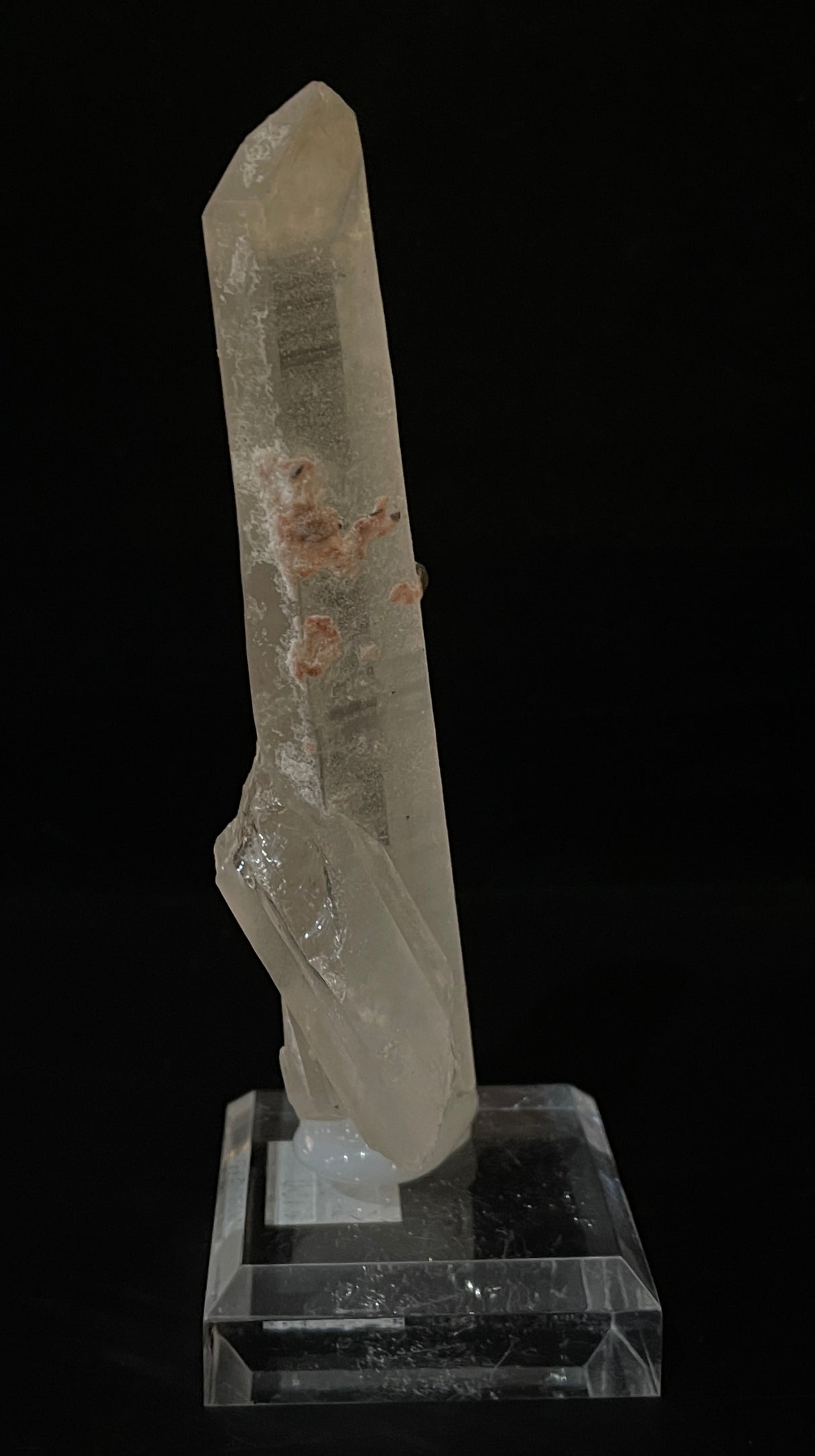 HEMATITE ON QUARTZ, China IHQ023