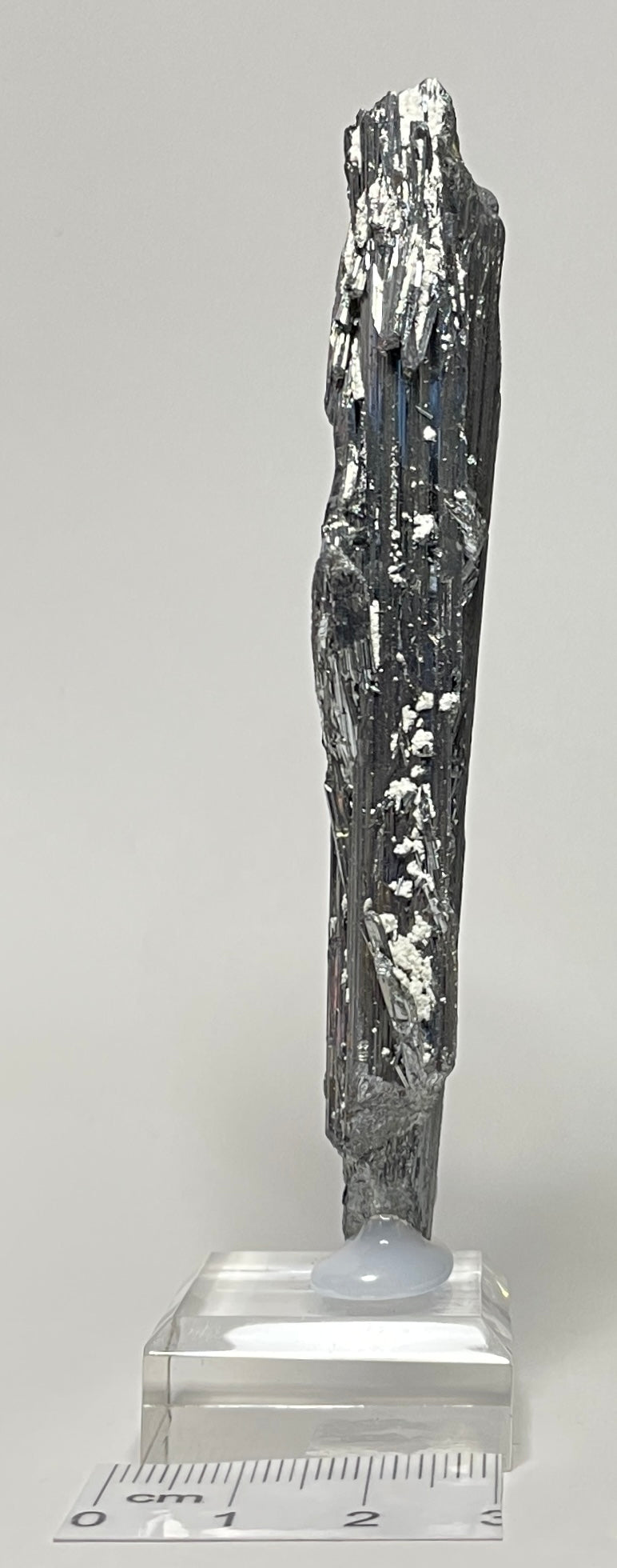 STIBNITE, China IST037