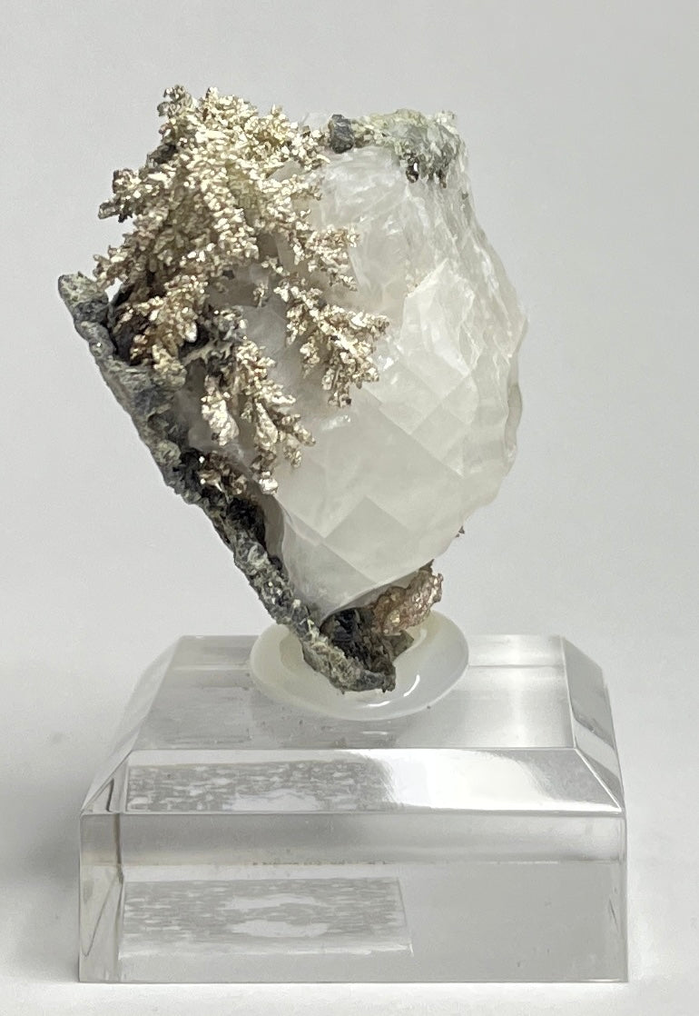 SILVER ON CALCITE, Morocco ISI019
