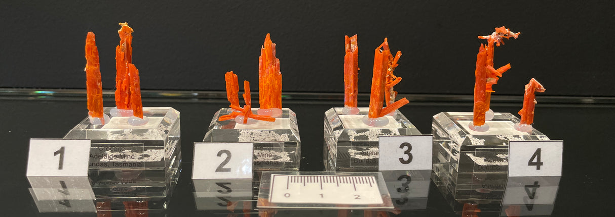 CROCOITE, Tasmania, Australia ICR055-58