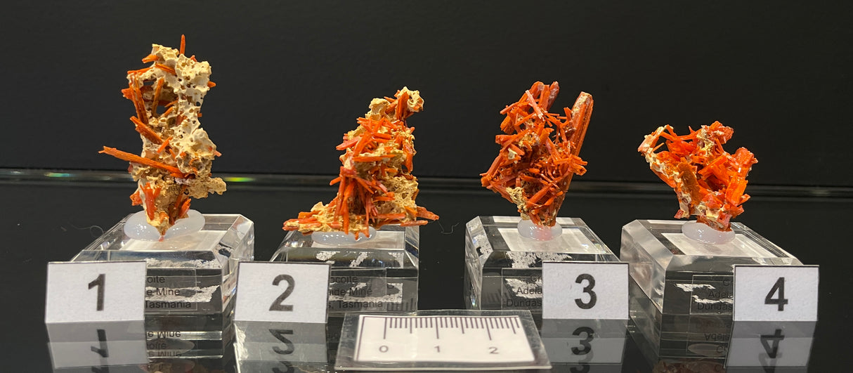 CROCOITE, Tasmania, Australia ICR063-66