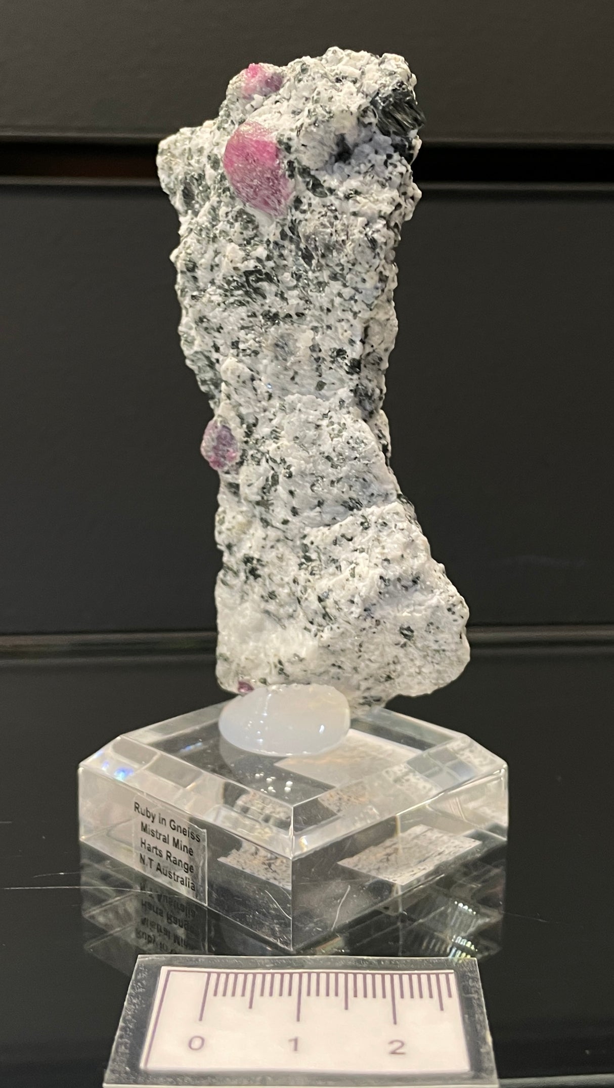 RUBY IN GNEISS, Australia IRG024