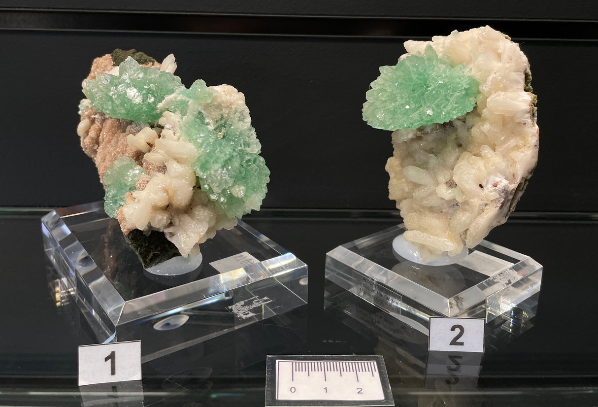 GREEN APOPHYLLITE, STILBITE AND HEULANDITE, India, IGR028-29