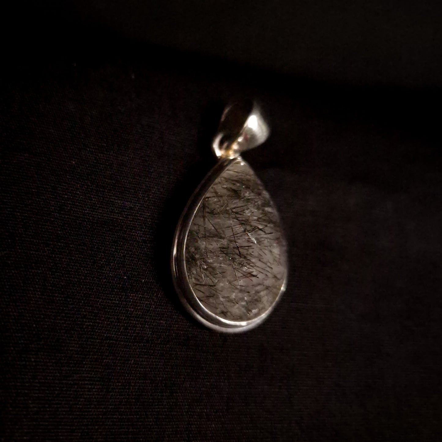 TOURMALINE IN QUARTZ PENDANT set in STERLING SILVER 3SSTQP