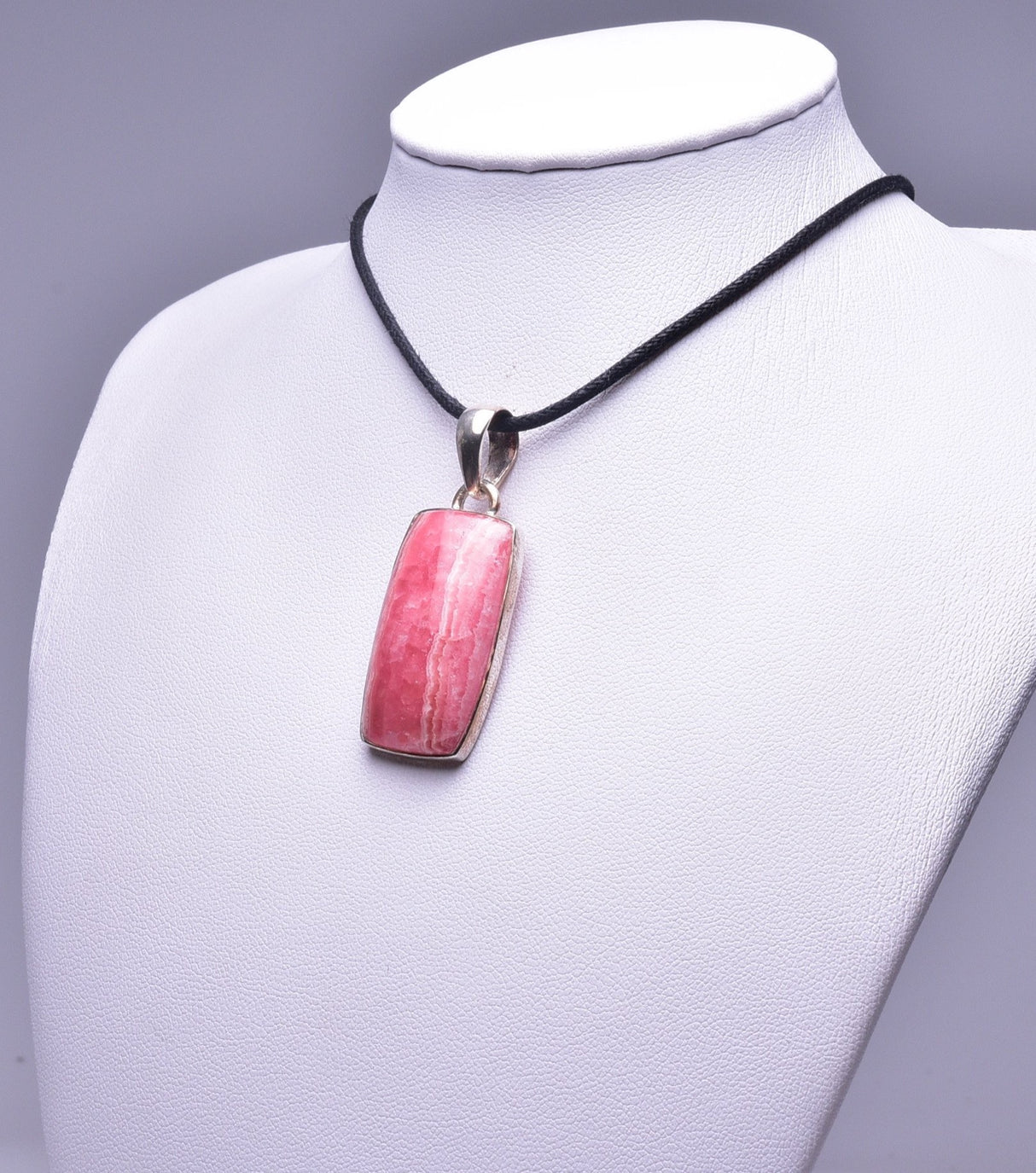 RHODOCHROSITE PENDANT set in Sterling Silver J29