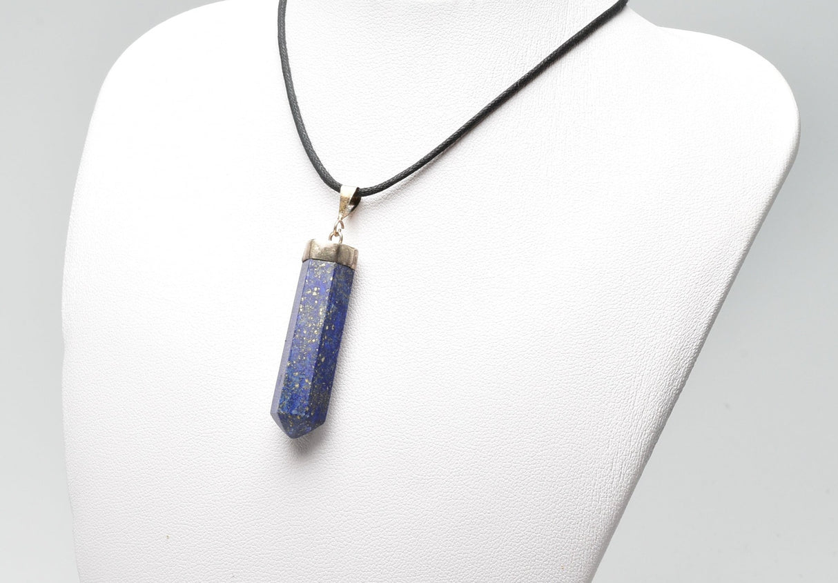 LAPIS LAZULI PENDANT J25