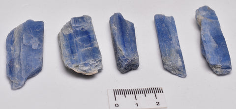 5 x KYANITE RODS IN NATURAL FORM P625