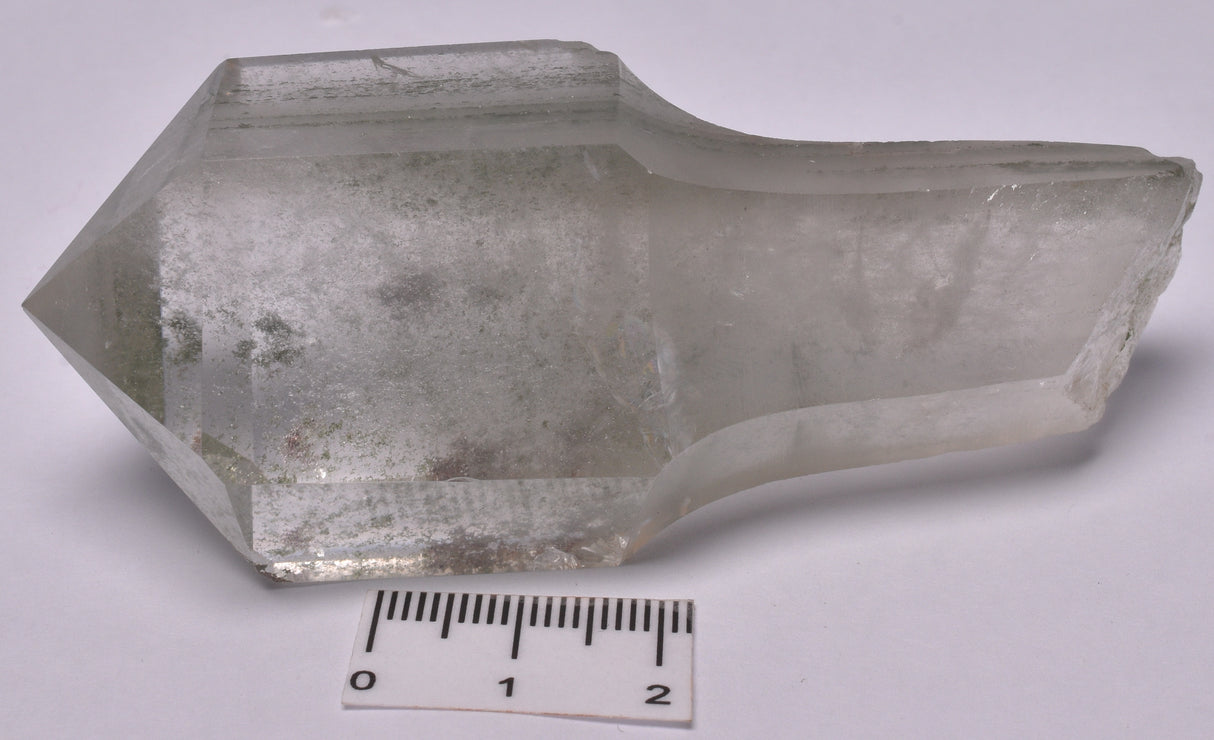 CHLORITE GREEN QUARTZ SCEPTER POINT P964