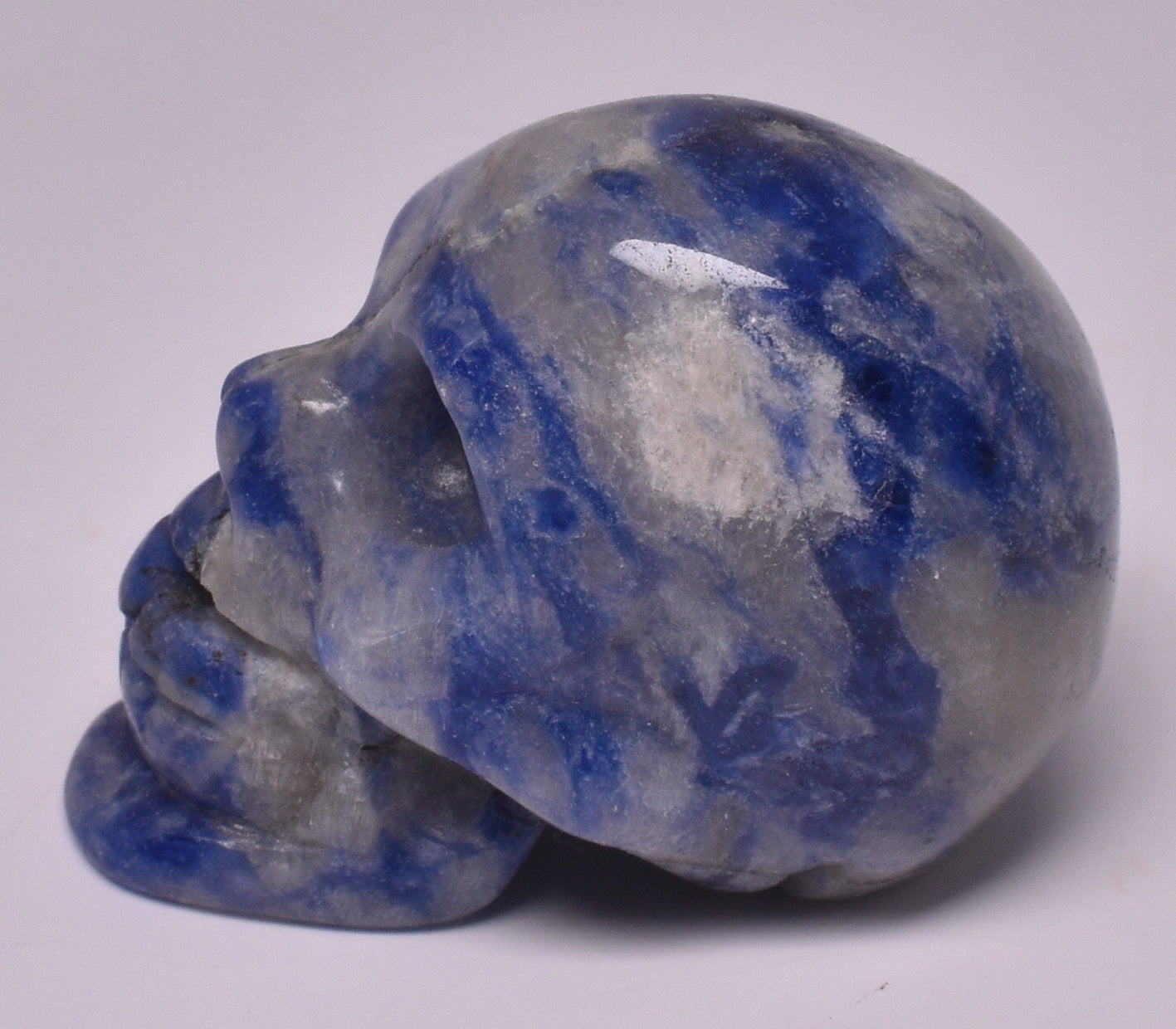 SODALITE CRYSTAL CARVED SKULL P366