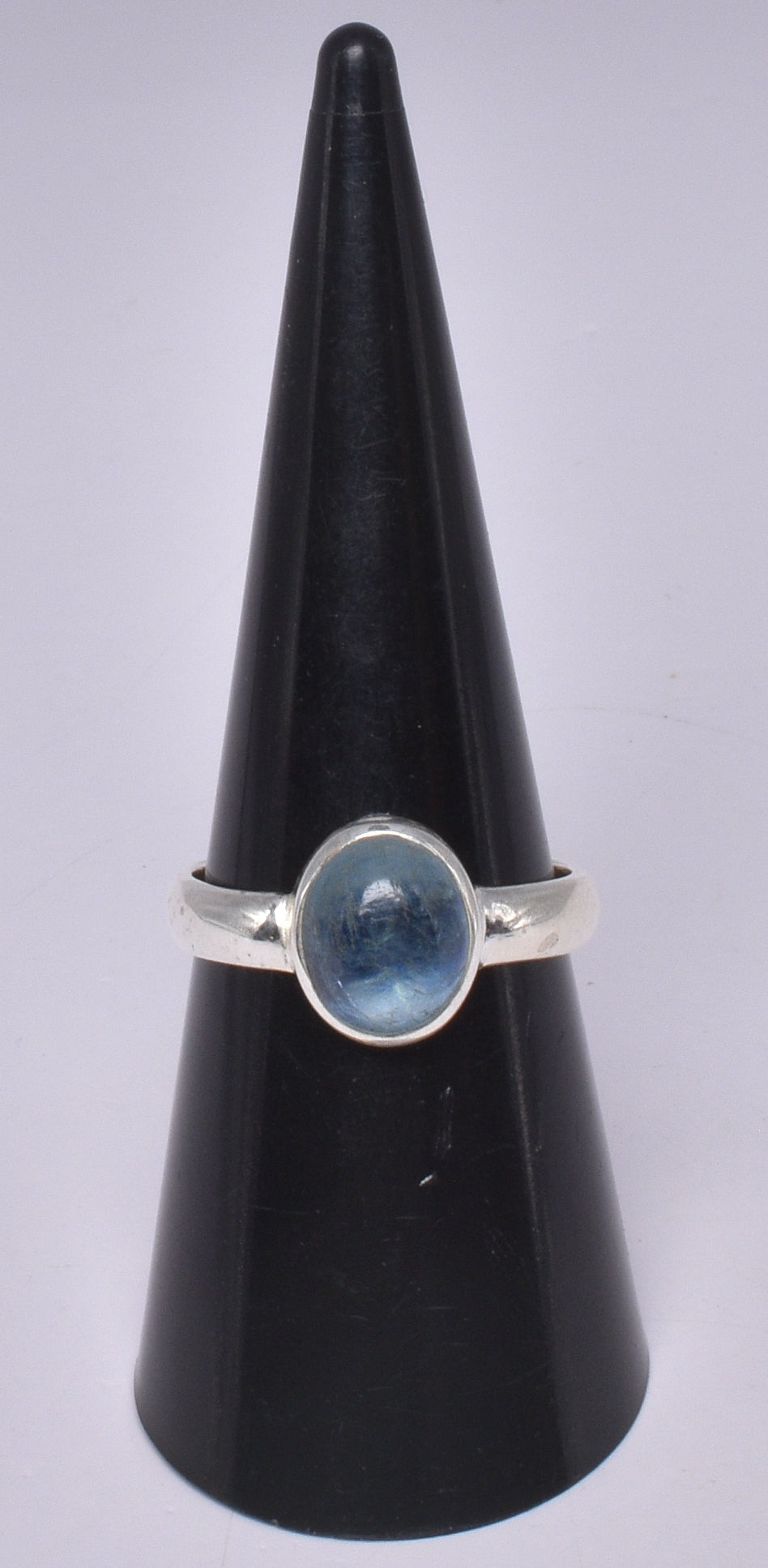 AQUAMARINE RING set in STERLING SILVER, SIZE O/7.5 J212