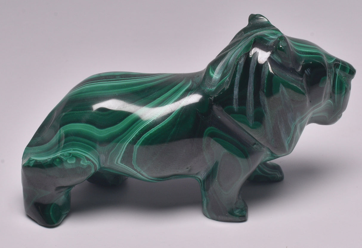 MALACHITE CRYSTAL LION CARVING P834