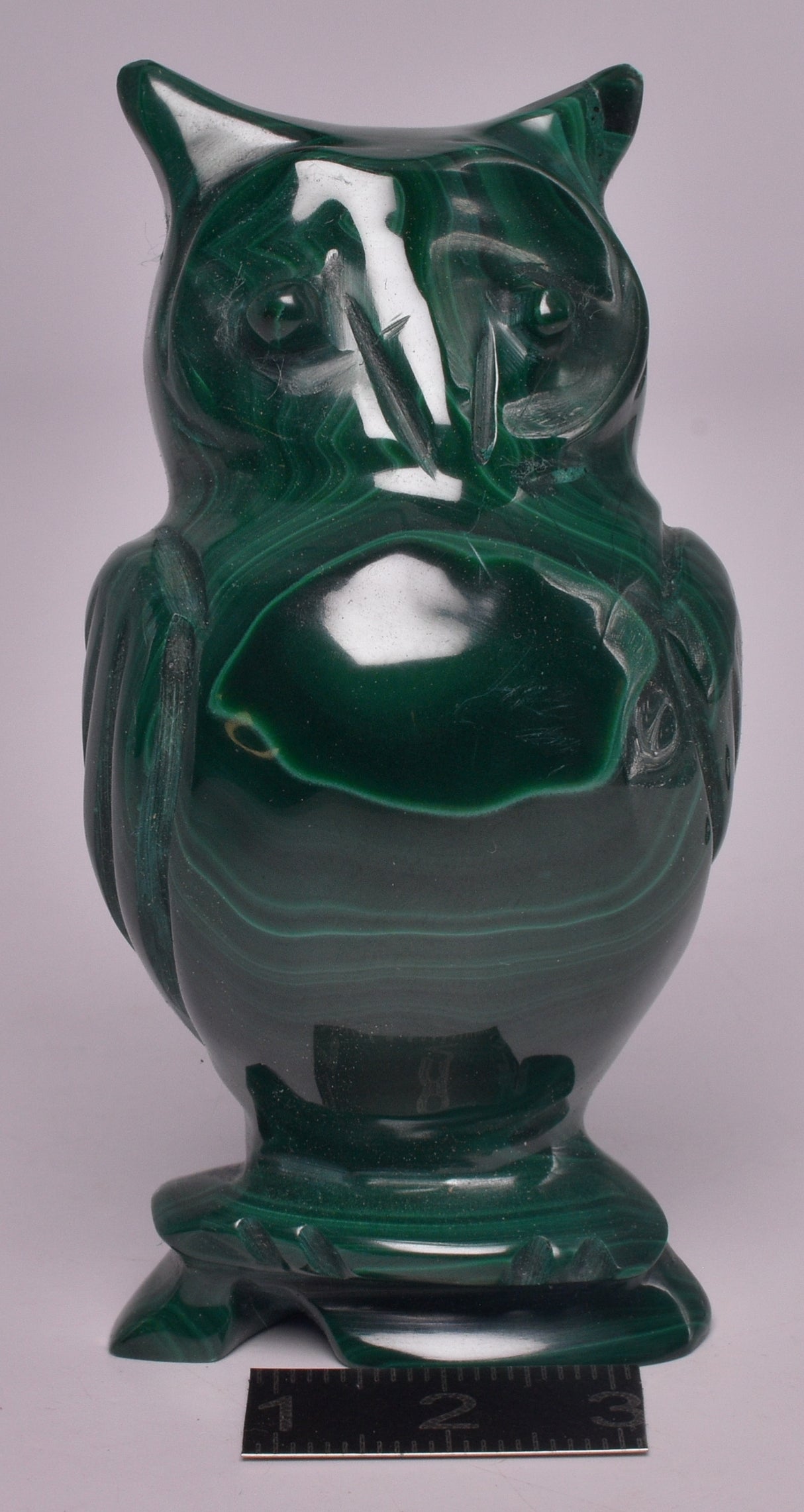 MALACHITE CRYSTAL OWL CARVING P847