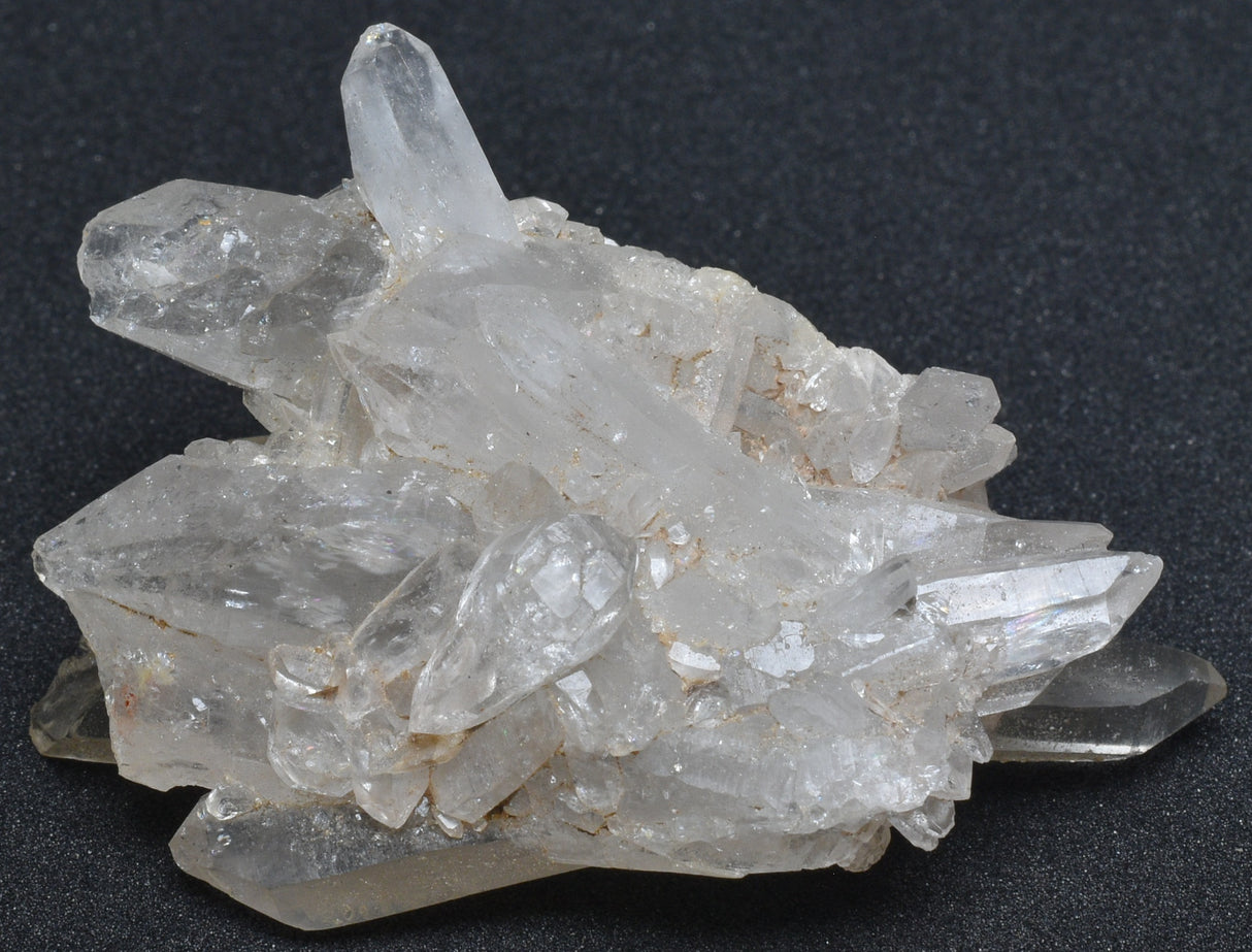 QUARTZ NATURAL CRYSTAL CLUSTER P852
