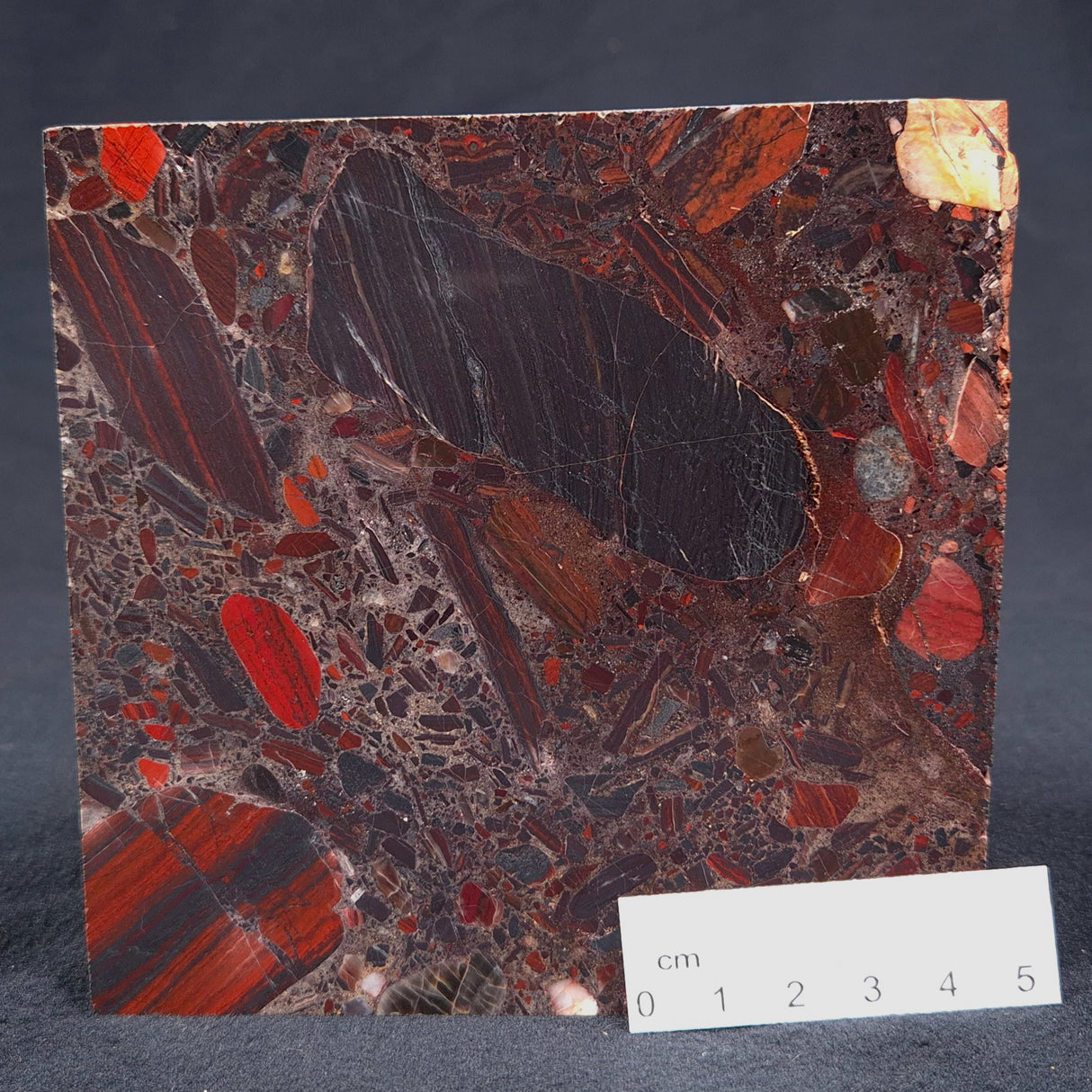 CONGLOMERATE HEMATITE AND JASPER, Australia ZCG002