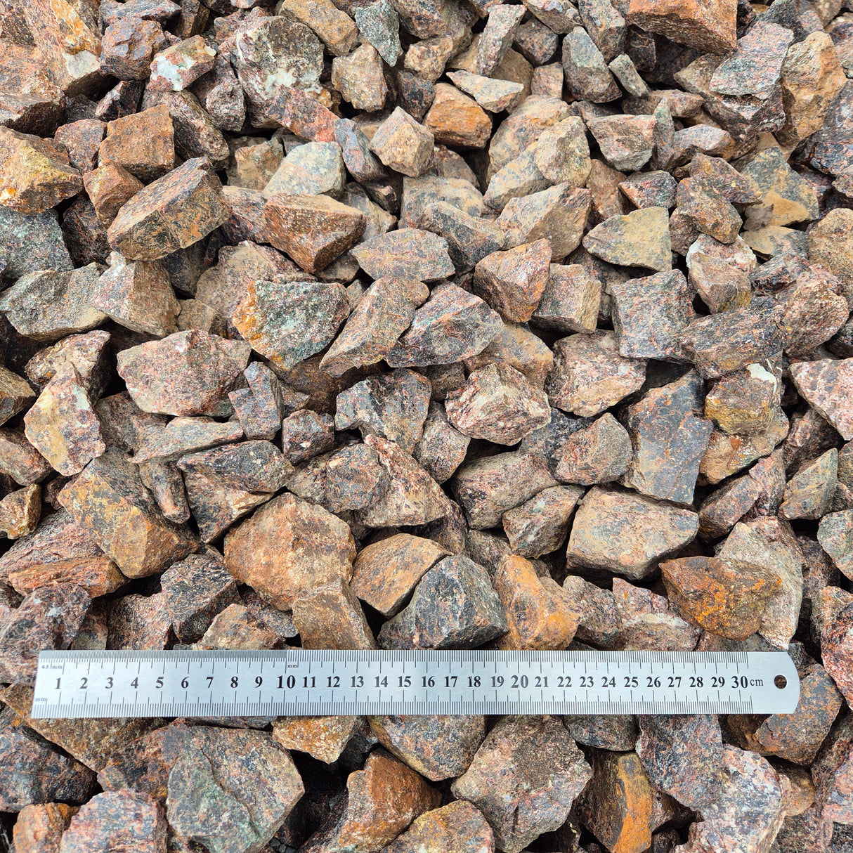 LARGE GARNET Rough by Weight, India ZRR002