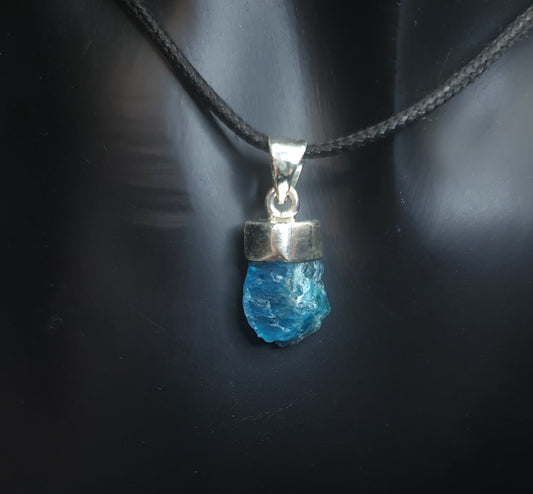 Blue Apatite Pendant 3SSBAP1