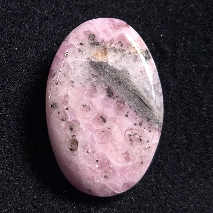 KAMMERERITE CABOCHON, Morocco XKR010