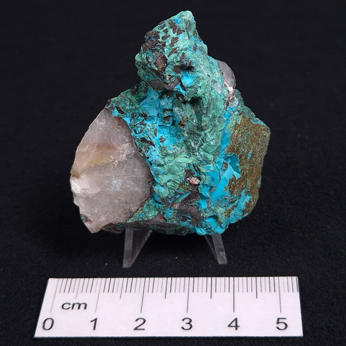 CHRYSOCOLLA CUPRITE MALACHITE QUARTZ, Australia ZRC007