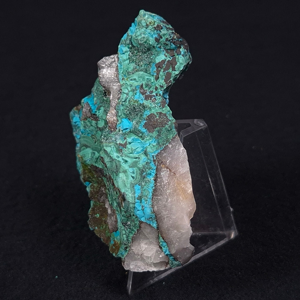 CHRYSOCOLLA CUPRITE MALACHITE QUARTZ, Australia ZRC007