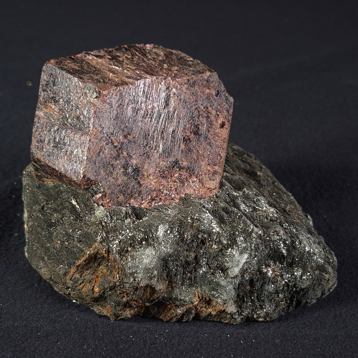 Large Almandine Garnet Crystal from Broken Hill, Australia XGC002