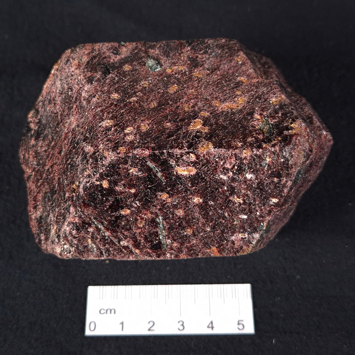 LARGE ALMANDINE GARNET, Australia XGC020