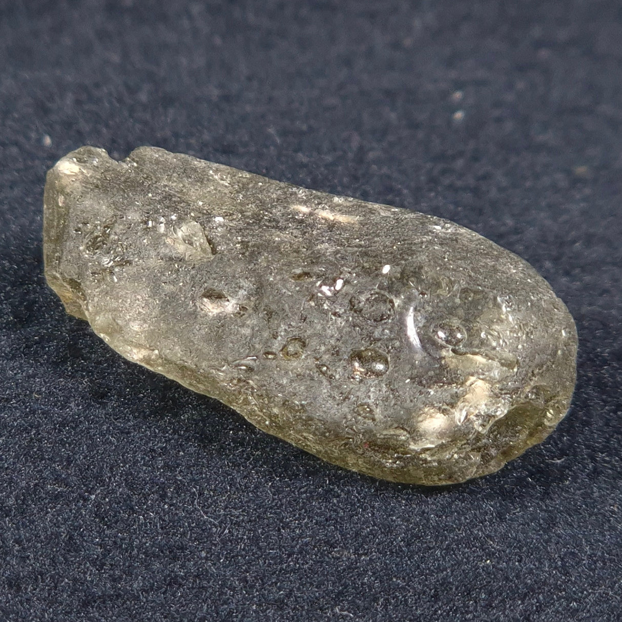 DARWIN GLASS IMPACTITE, Impact Melt, Australia YDG010