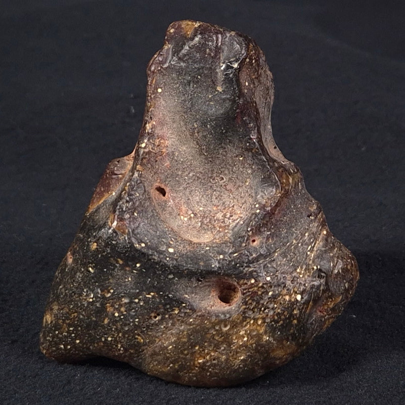 ROUGH AMBER, Australia YCA001