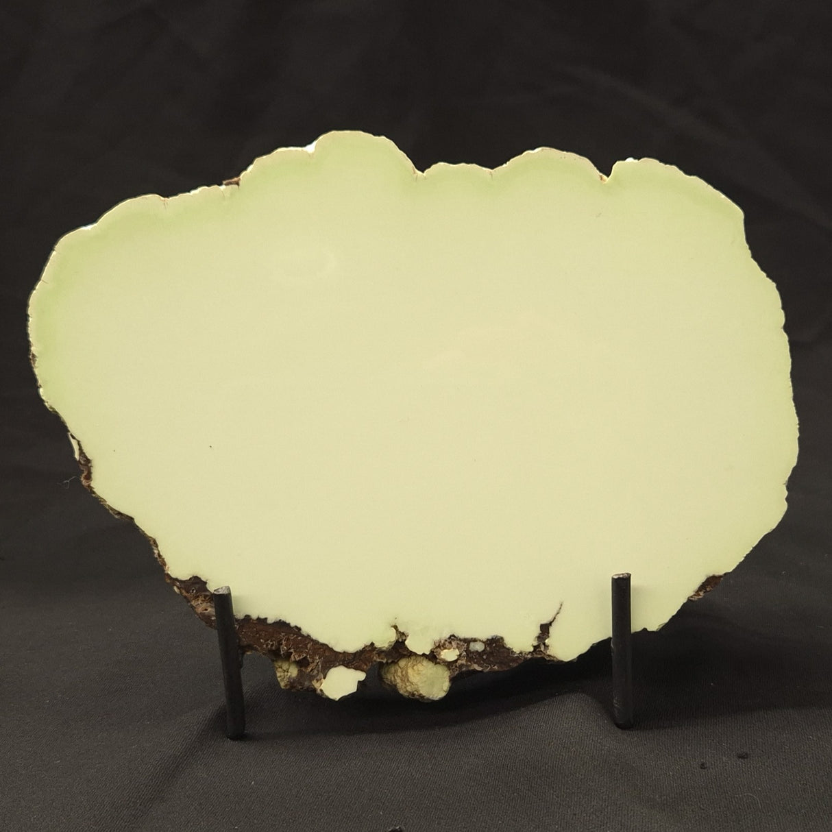 NICKEL MAGNESITE (LEMON CHRYSOPRASE), Australia YLC005