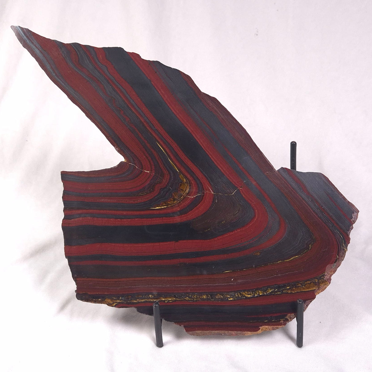 BANDED TIGER IRON MICROBIALITE, Archean, Australia ZBI041