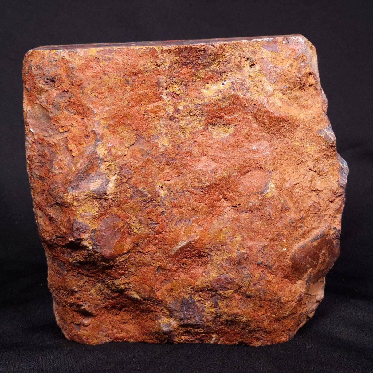 CONGLOMERATE HEMATITE AND JASPER, Australia YSC083