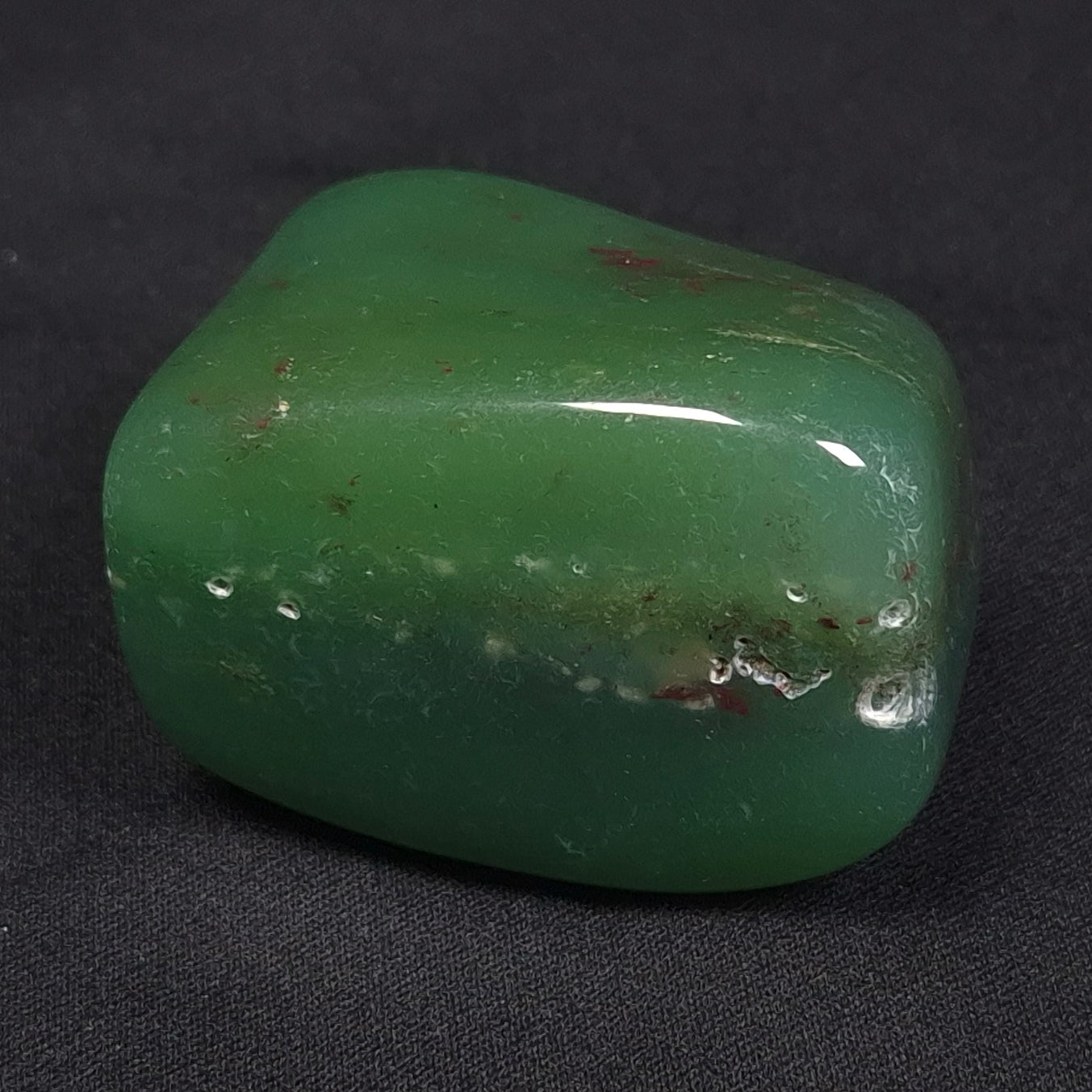 CHRYSOPRASE TUMBLE, Western Australia YCT002