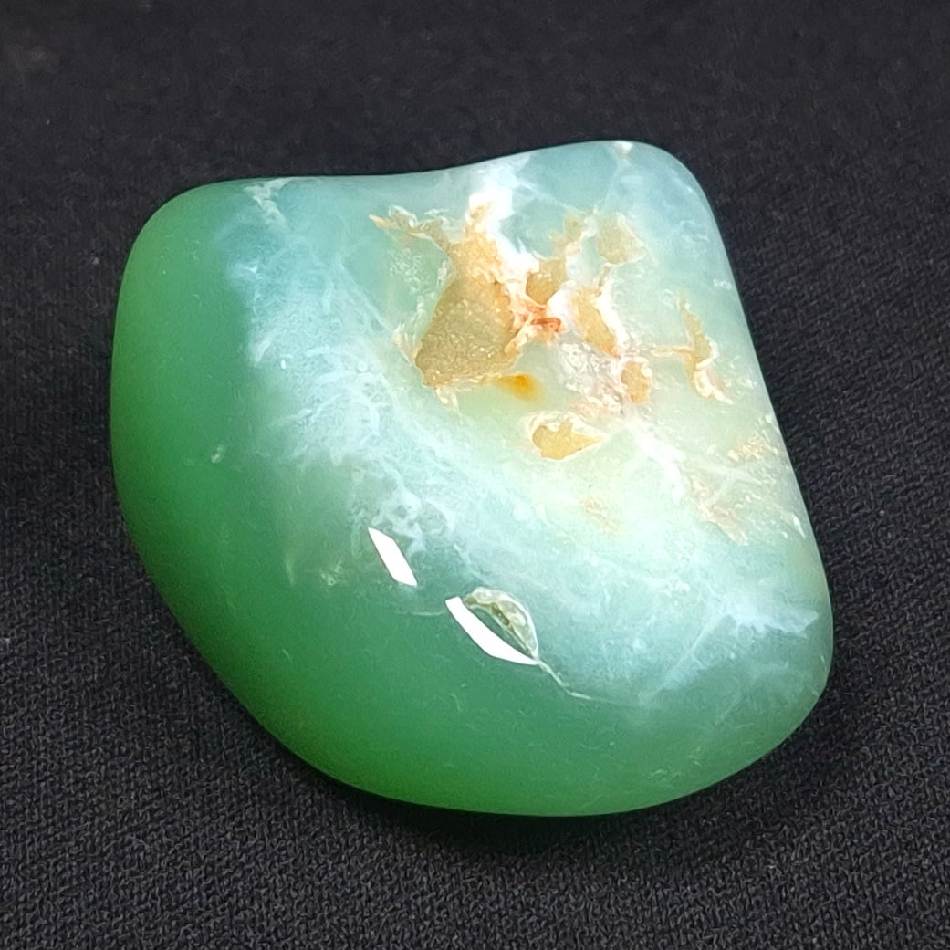 CHRYSOPRASE TUMBLE, Western Australia YCT004