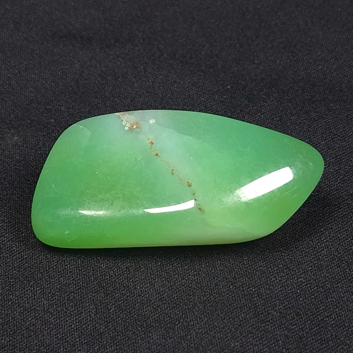 CHRYSOPRASE TUMBLE, Western Australia YCT006