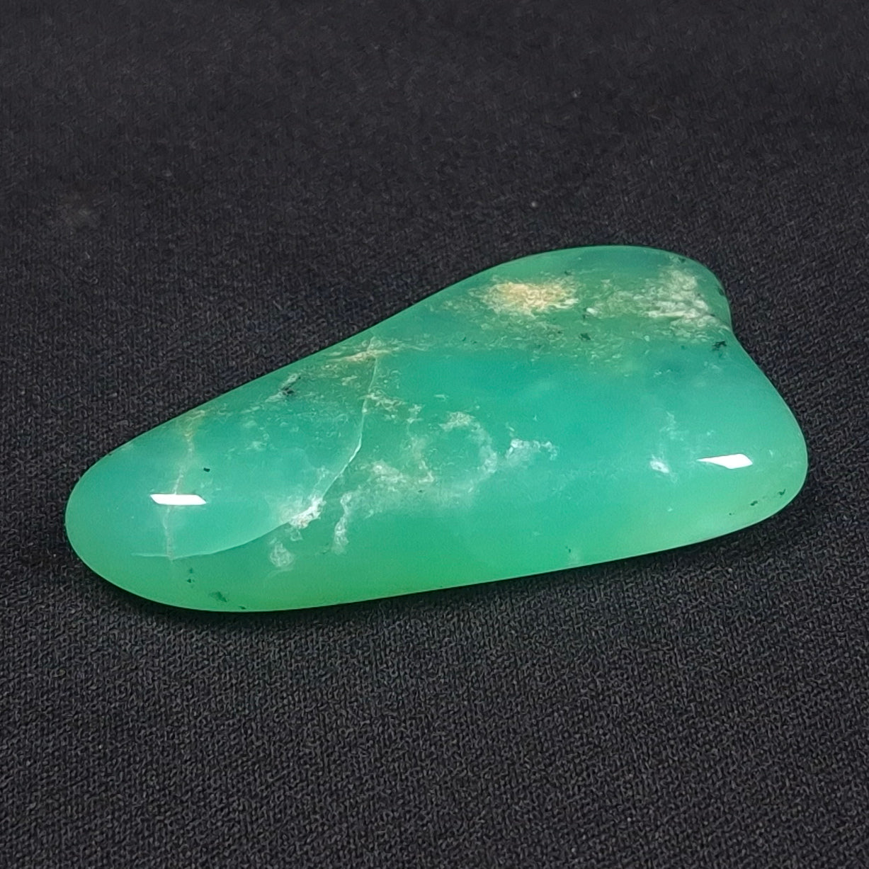 CHRYSOPRASE TUMBLE, Western Australia YCT007