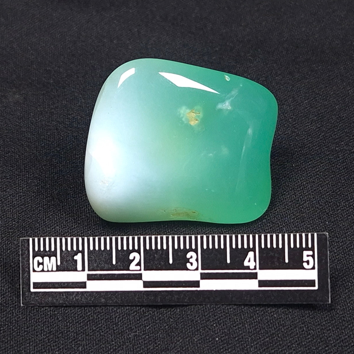 CHRYSOPRASE TUMBLE, Western Australia YCT010